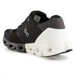 On Cloudflyer 4 - Running Shoes -Outdoor Shoes on cloudflyer 4 running shoes detail 5